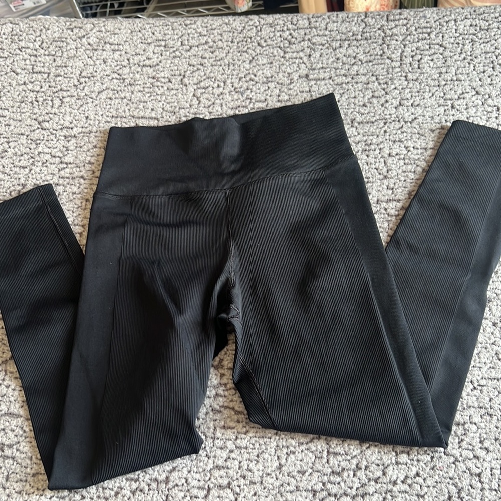 ATHLETA Black Leggings - Picture 11 of 11